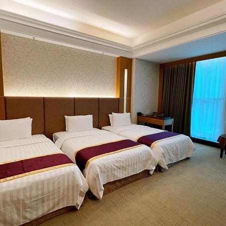 Happiness Inn Hotel Hsinchuang Exterior foto