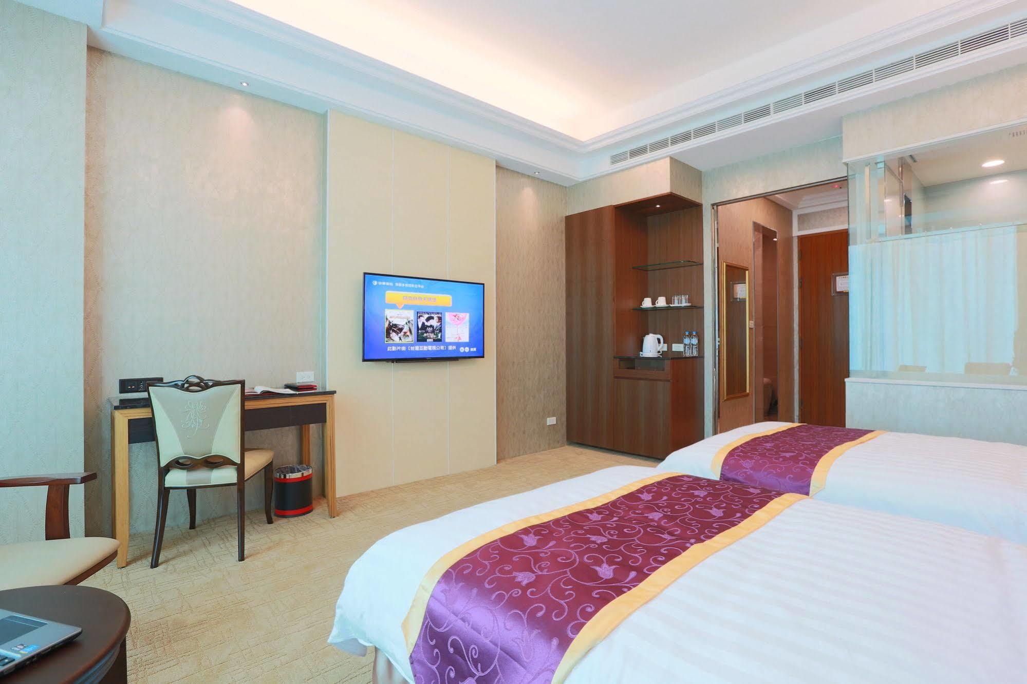 Happiness Inn Hotel Hsinchuang Exterior foto