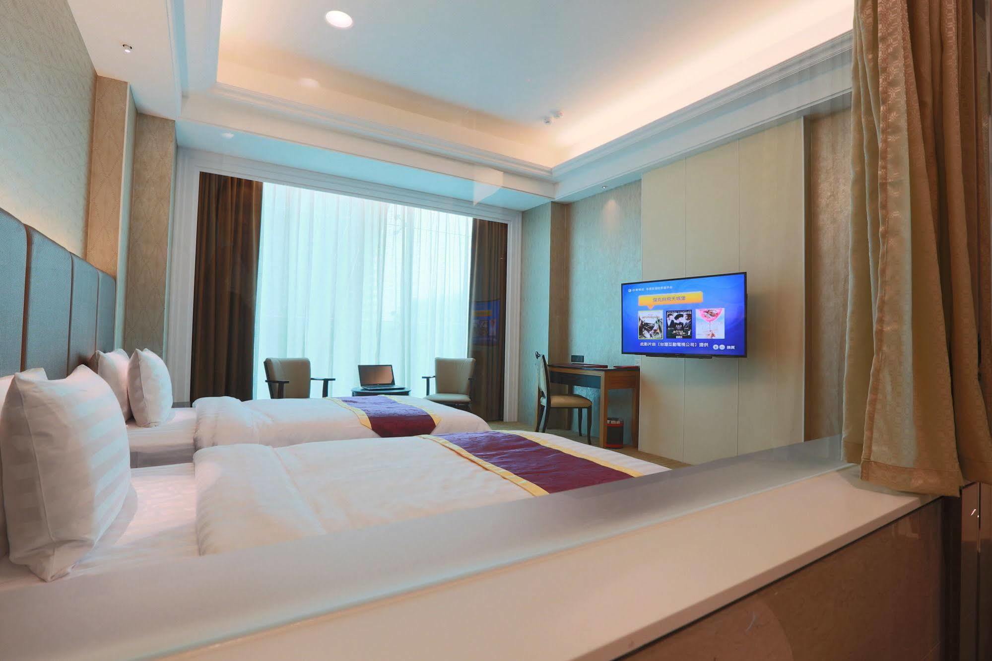 Happiness Inn Hotel Hsinchuang Exterior foto