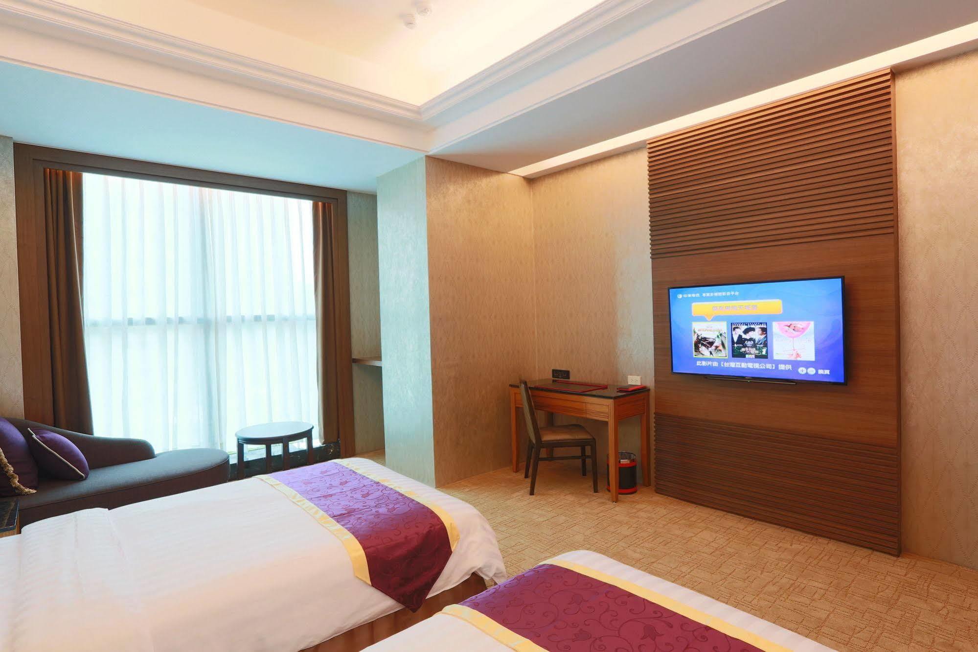 Happiness Inn Hotel Hsinchuang Exterior foto
